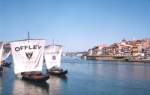Porto a Douro partjrl, a "rabelo" hajkkal